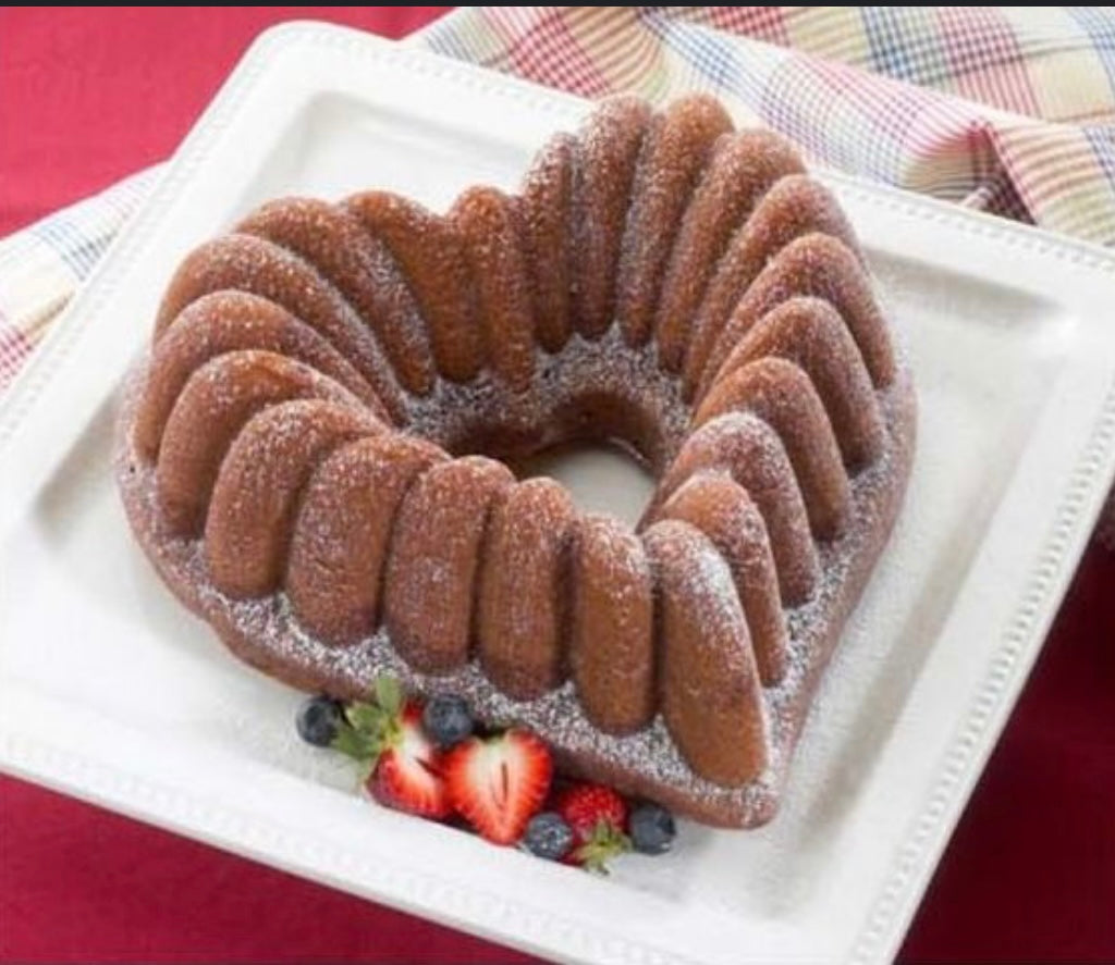 Rum Cake Bundt in Love